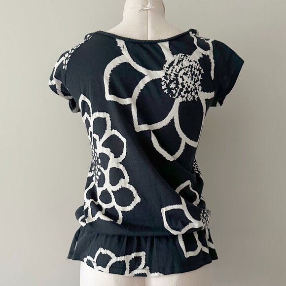 America Eagle Short Sleeve Top Womens Size S Black Boho Floral Tee - Picture 2 of 6